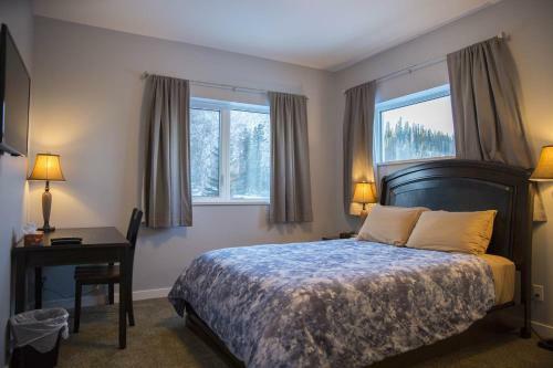 Midnight Sun Inn - Bed & Breakfast
