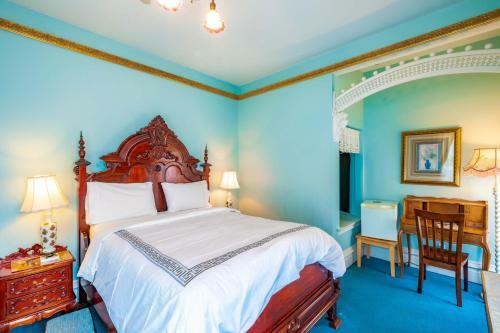 Bed & Breakfast Amethyst Inn
