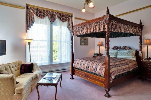 Bed & Breakfast Amethyst Inn