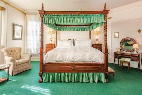 Bed & Breakfast Amethyst Inn