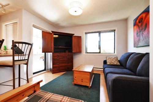 Boutique 1bdrm Apartment 19