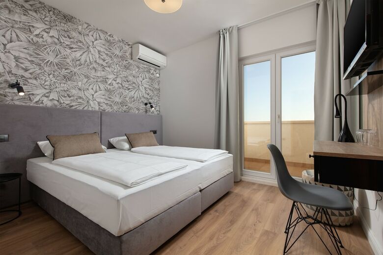 Hostal Pansion Amigos