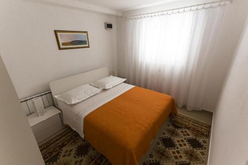 Apartments By The Sea Podstrana, Split - 14982