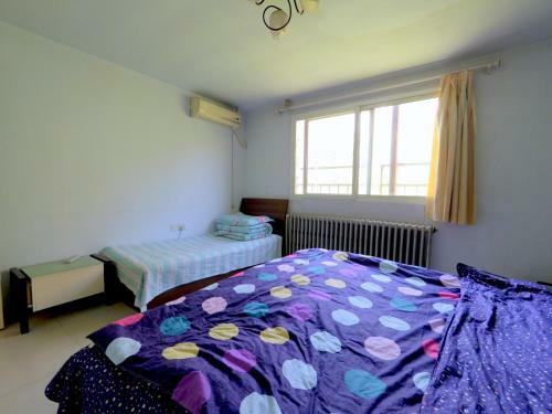 First Met Backpackers Hostel