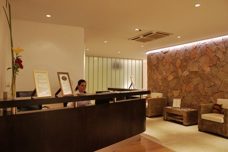 Howard Johnson Hotel & Spa San Pedro