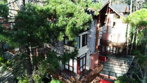 Le Cuyen Apart