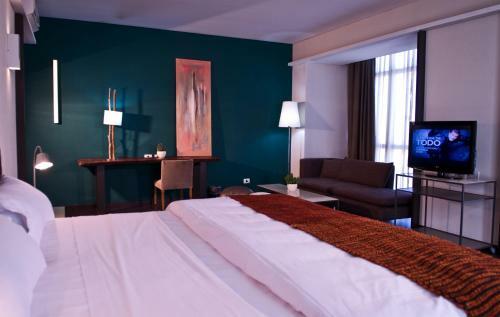Hotel Esplendor Mendoza