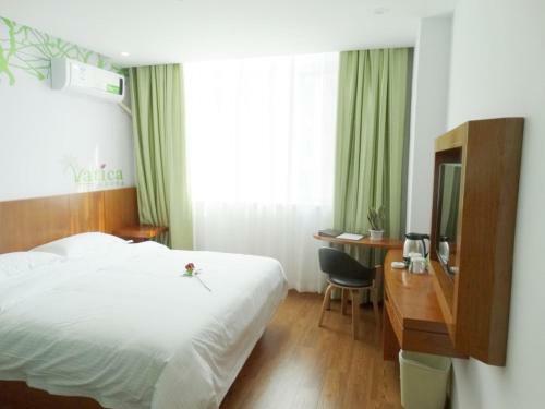 Vatica Anhui Hefei Heping Road Anhui Textile Mill Station Hotel