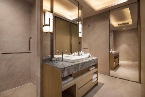 Hotel Four Points By Sheraton Hefei, Baohe