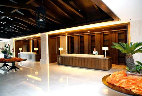 Wuxi Taihu Hotel