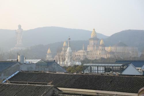 Wuxi Fish Inn Lingshan