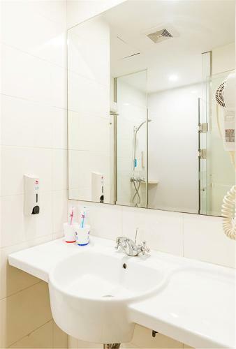 Hanting Hotel Wuxi Xiaotaoyuan Subway Station