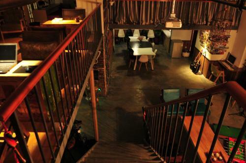 He Huang Memory Youth Hostel
