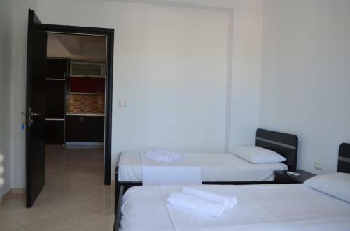 Doni Apartments