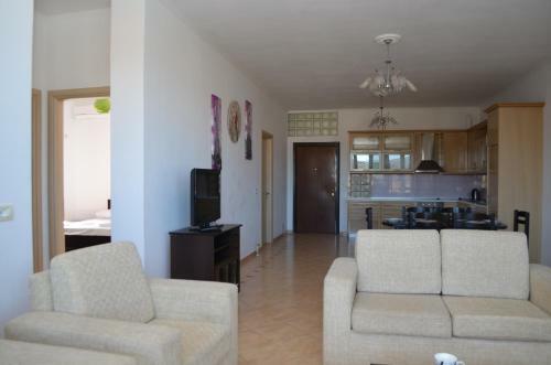Doni Apartments
