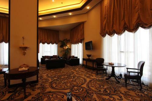 Awaliv International Hotel