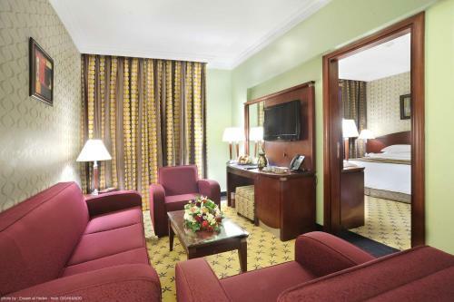 Leader Al Muna Kareem Hotel