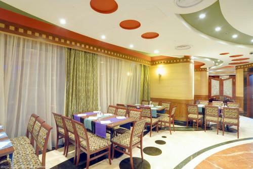 Leader Al Muna Kareem Hotel