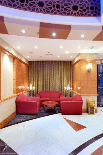 Leader Al Muna Kareem Hotel