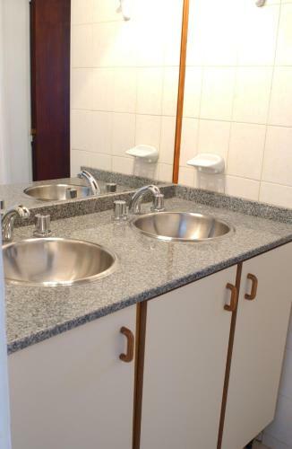 Lodge Caba�as Lago San Roque