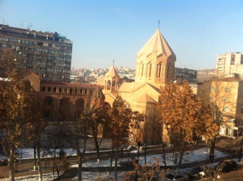 Apartment At Abovyan 26