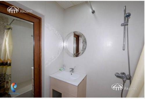 Apartment On Hanrapetutyan 71