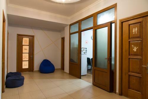 Umba Hostel & Tours