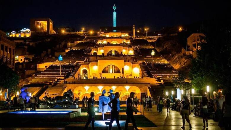 Best Hostel Republic Square