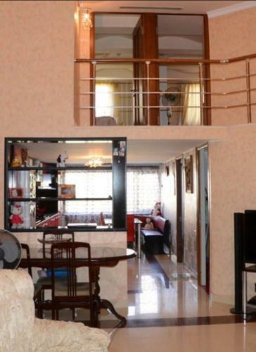 Kentron Apartment At Arshakunyats