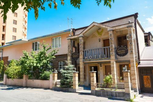 Hotel Golden Eagle