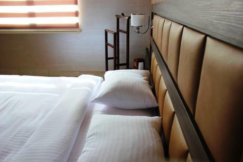 Avan Plaza Hotel