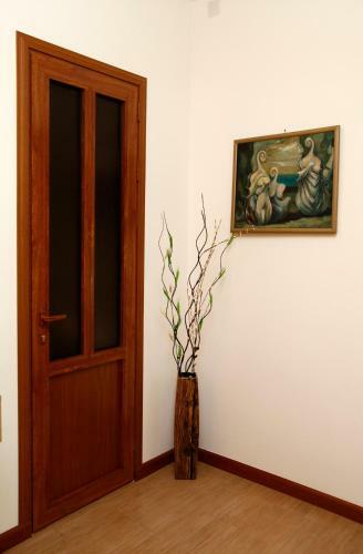 Hostal Azoyan Guest House