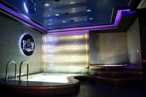 Hotel Roma & Tours