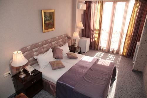 Shirak Hotel