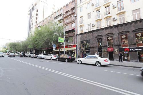 Luxury Apartments In Center