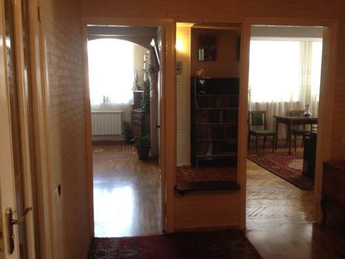 Room In Apartment At Tigrana Metsa