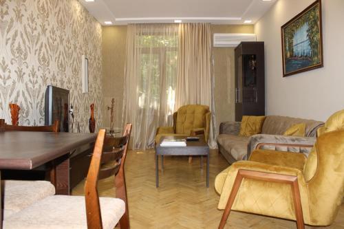 Apartment On Abovyan 17
