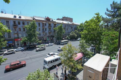 Apartment Mashtots Avenue