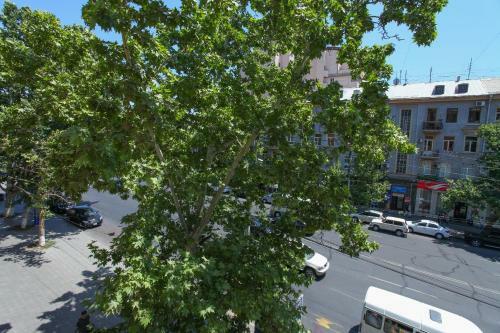 Apartment Mashtots Avenue
