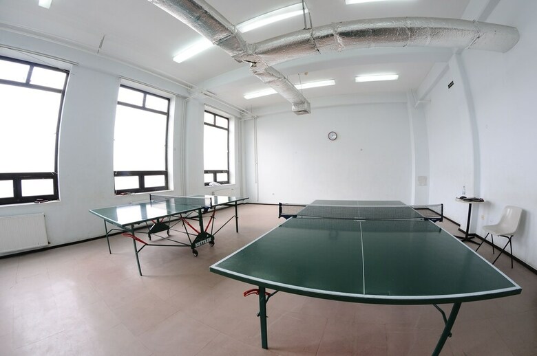Aparthotel Cross Apartments And Tours