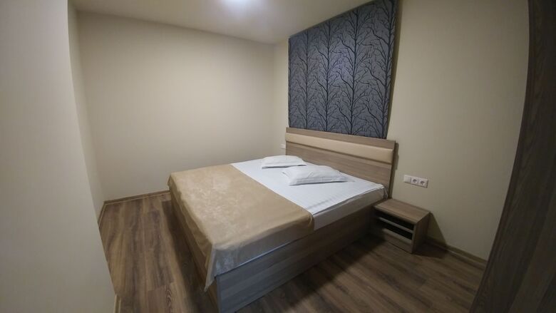 Aparthotel Cross Apartments And Tours