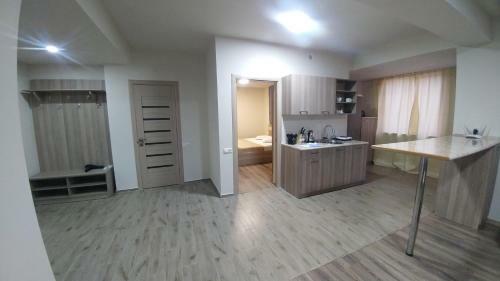 Aparthotel Cross Apartments And Tours