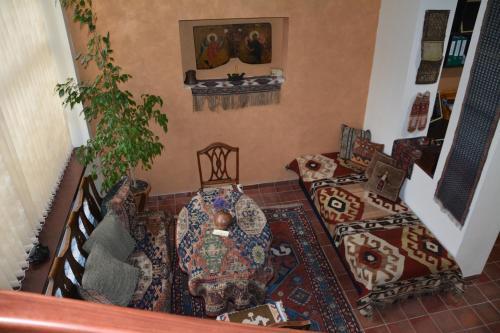 Silk Road Hotel