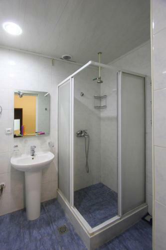Apartment Near Ani Plaza Hotel