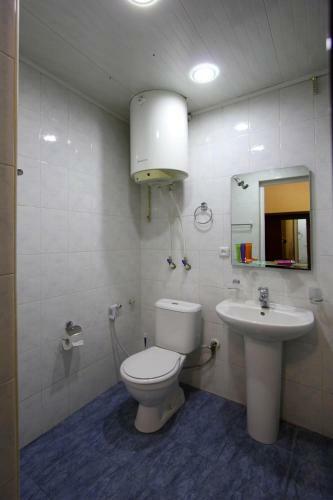 Apartment Near Ani Plaza Hotel