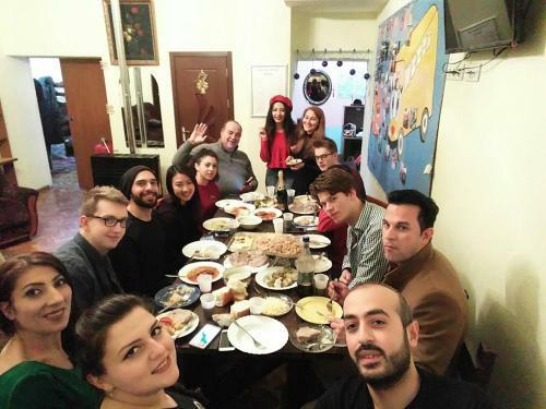Republic Square Hostel And Tours