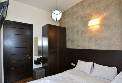 Freedom Apartment On Nalbandyan Street