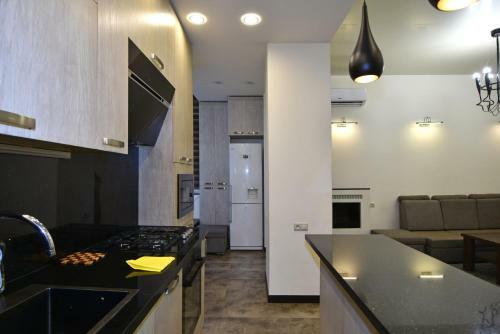 Freedom Apartment On Nalbandyan Street