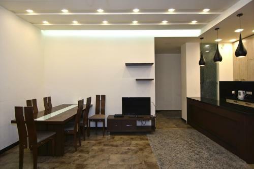 Freedom Apartment On Nalbandyan Street