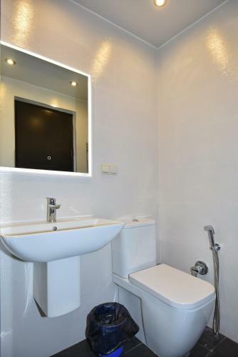 Freedom Apartment On Nalbandyan Street